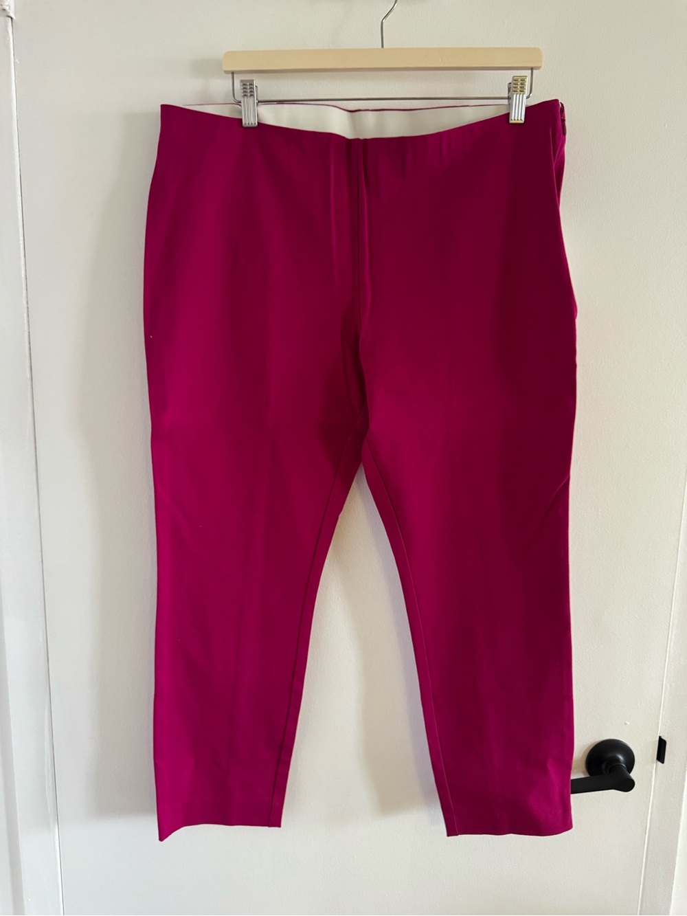 Women’s Magenta Stretch Dress Pants
